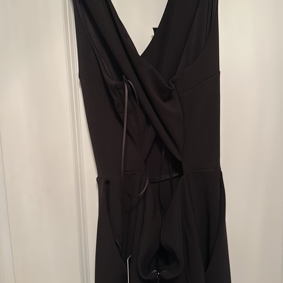 NWT - Picture 4 of 5